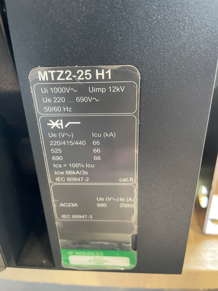 Schneider MTZ2-25 H1 2500 ampere breaker