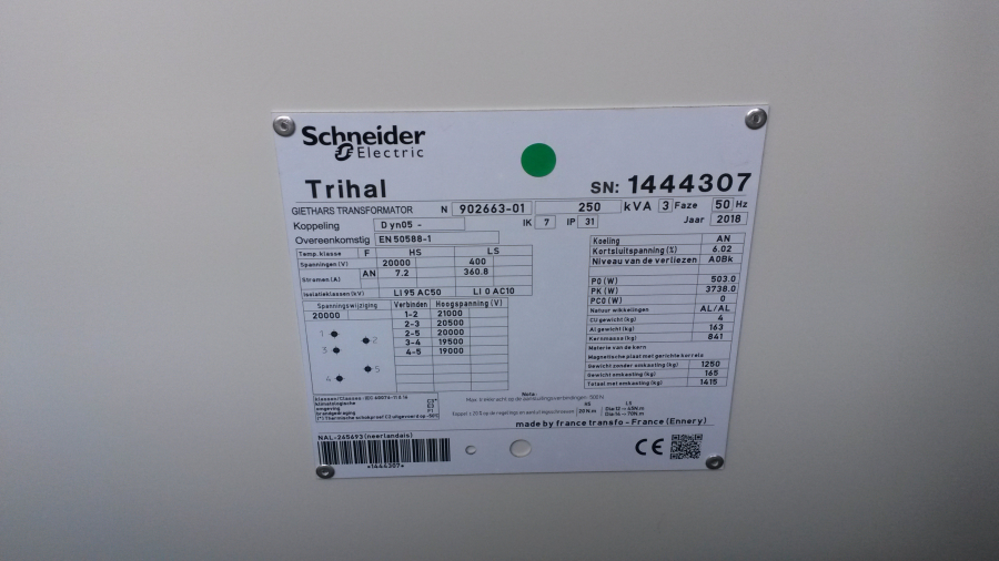 250 KVA 20 kV / 400 Volt Schneider Trihal droge transformator